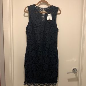NWT! Banana Republic Factory sheath dress. Navy blue w/ black lining. Sz 12